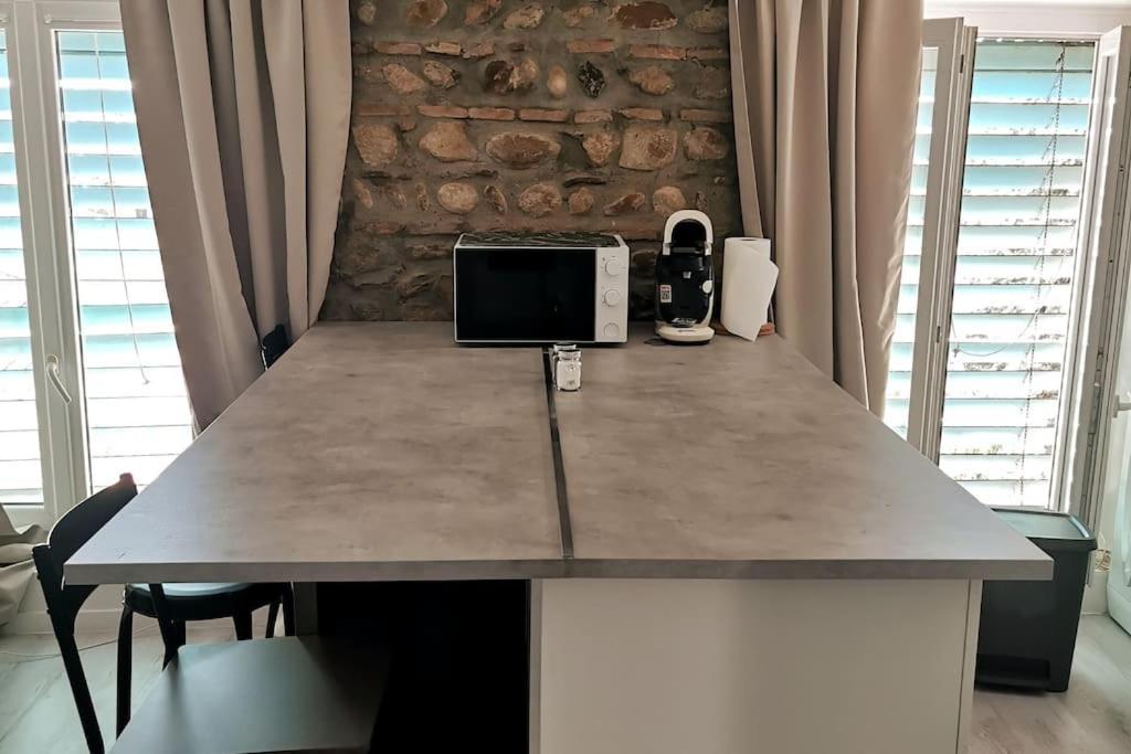 Studio Coquet Avec Vue Sainte-Foy-lès-Lyon Kültér fotó